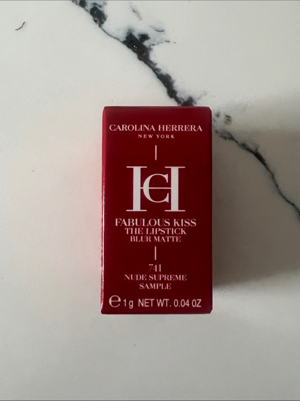 Carolina Herrera Fabulous Kiss Blur Matte Lipstick - Nude Supreme (741) Sample